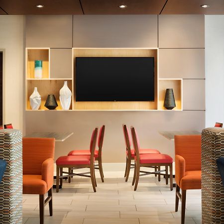 Holiday Inn Express - Indiana By Ihg Buitenkant foto